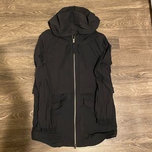 Lululemon lined raincoat
